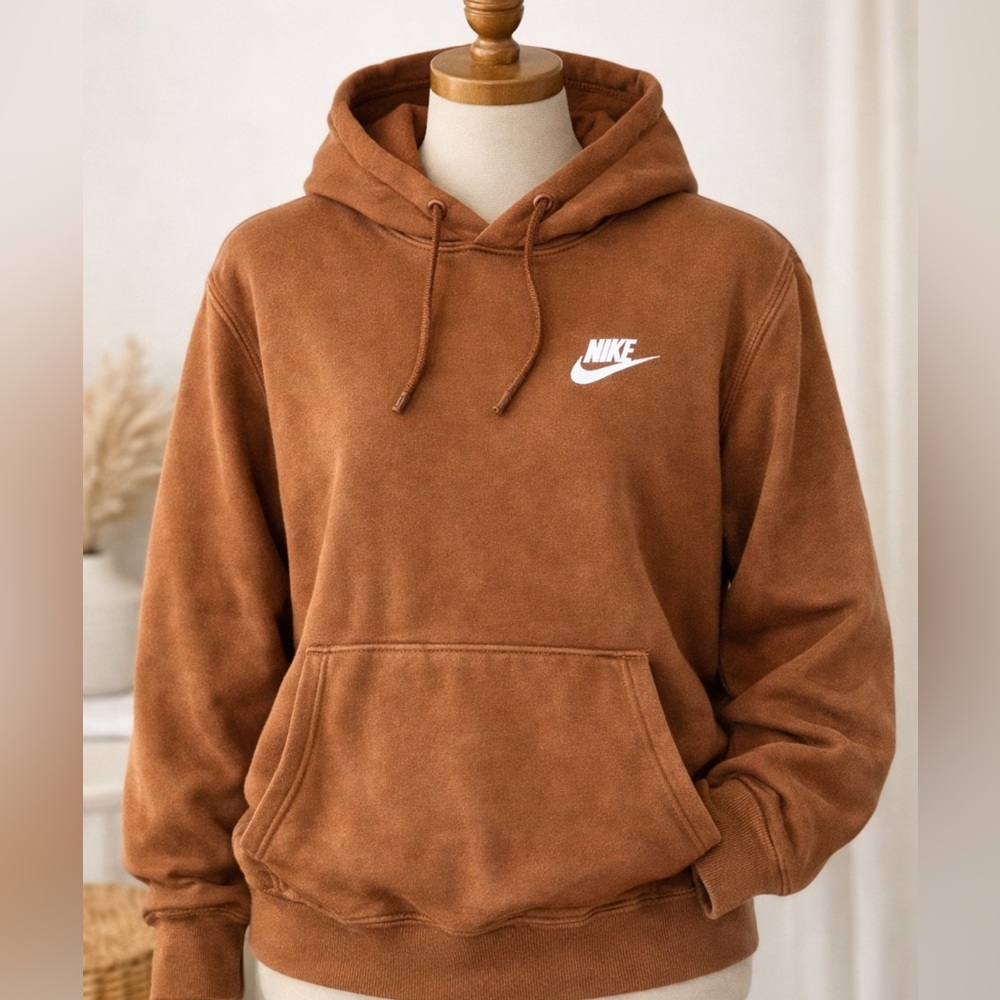 Nike Men's Burnt Orange  Hoodie Sweater